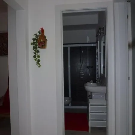 Casa Il Nido - Neu Renovierte Im Zentrum Von Historischen 50 Meter Vom Граведона